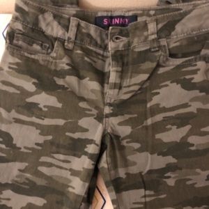 Camp pants
